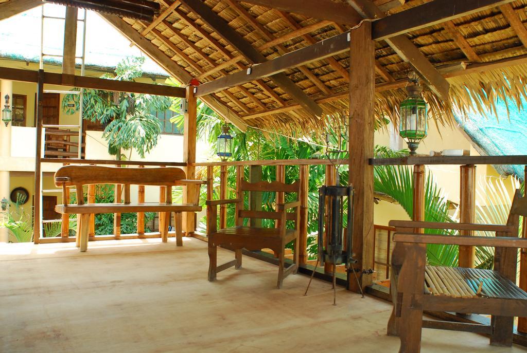 Casa Aviara Resort & Hotel Puerto Galera Exteriér fotografie